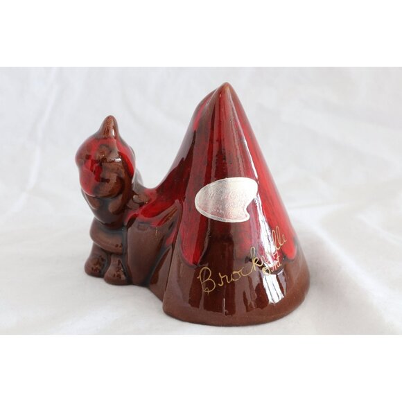 Vtg Ceramic Red & Brown Glaze M. Master Craft Hand Signed Hut And Person - Picture 1 of 5